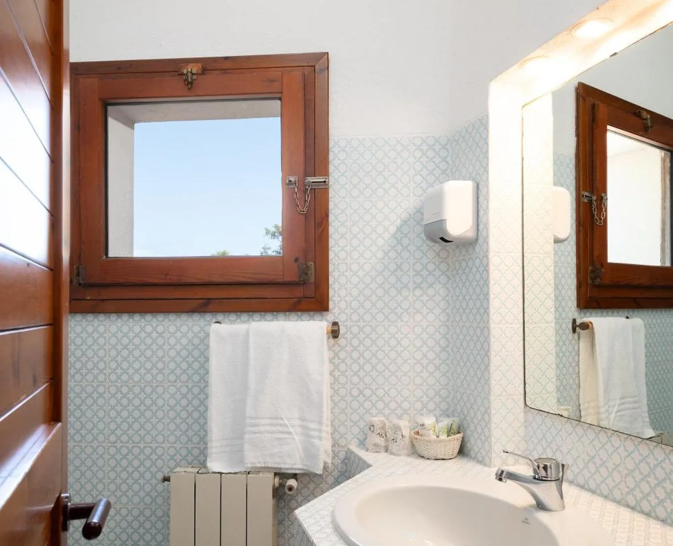 Hotel Valdiola Порто-Черво